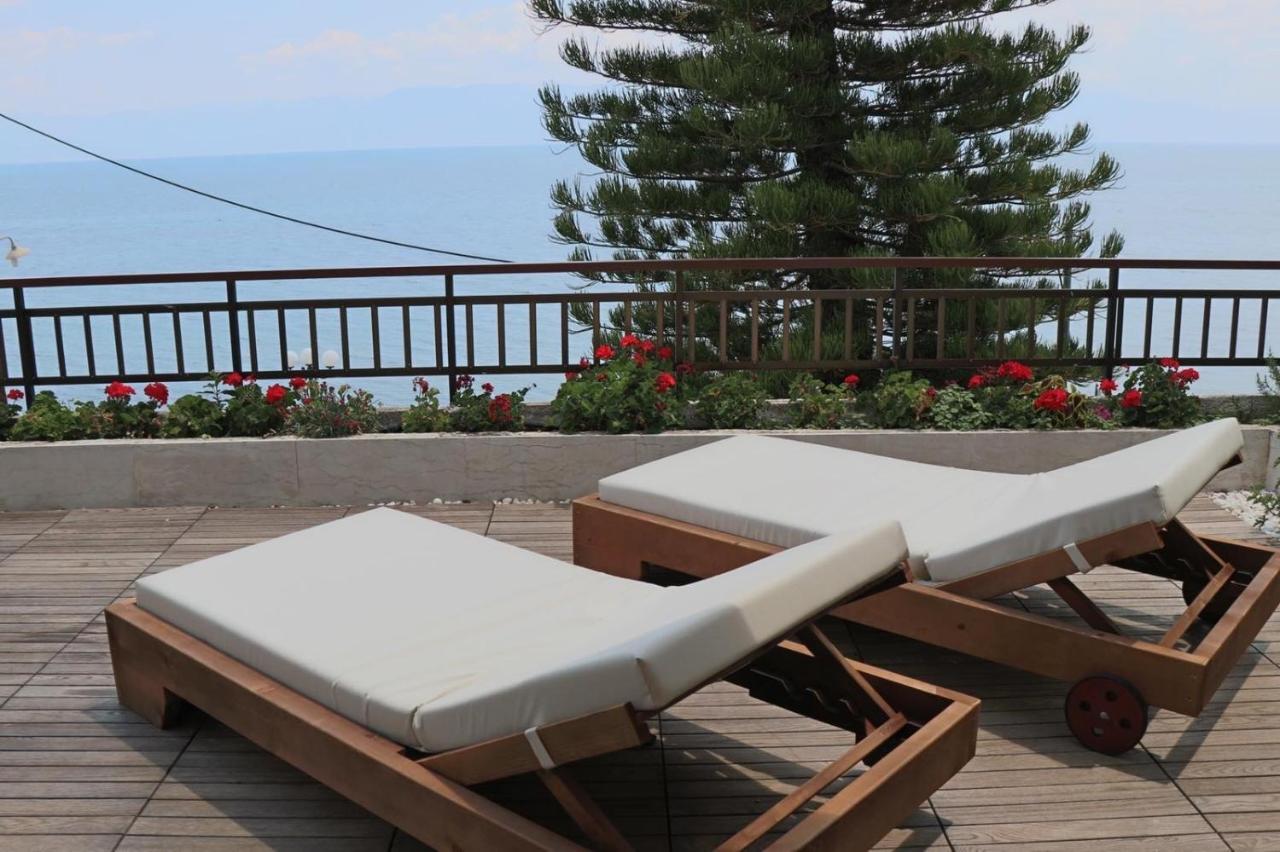 5 Meters From The Beach Villa Chrani Ngoại thất bức ảnh